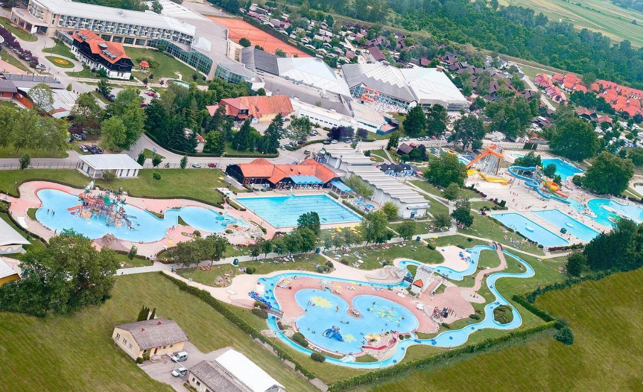 Mediteran Homes With Terme Catez Tickets Catez ob Savi Buitenkant foto